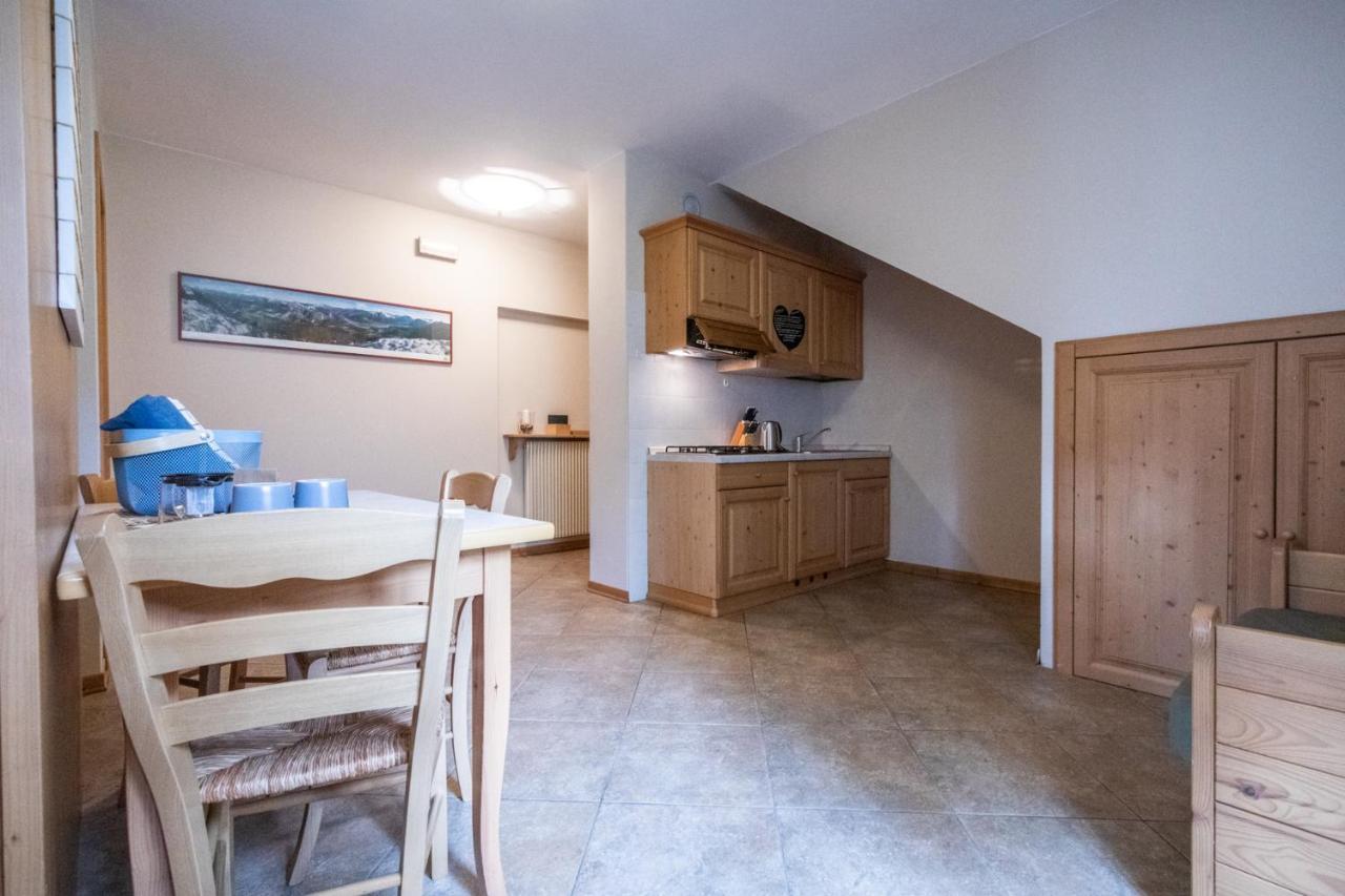 Marangon Apartments Sùtrio エクステリア 写真